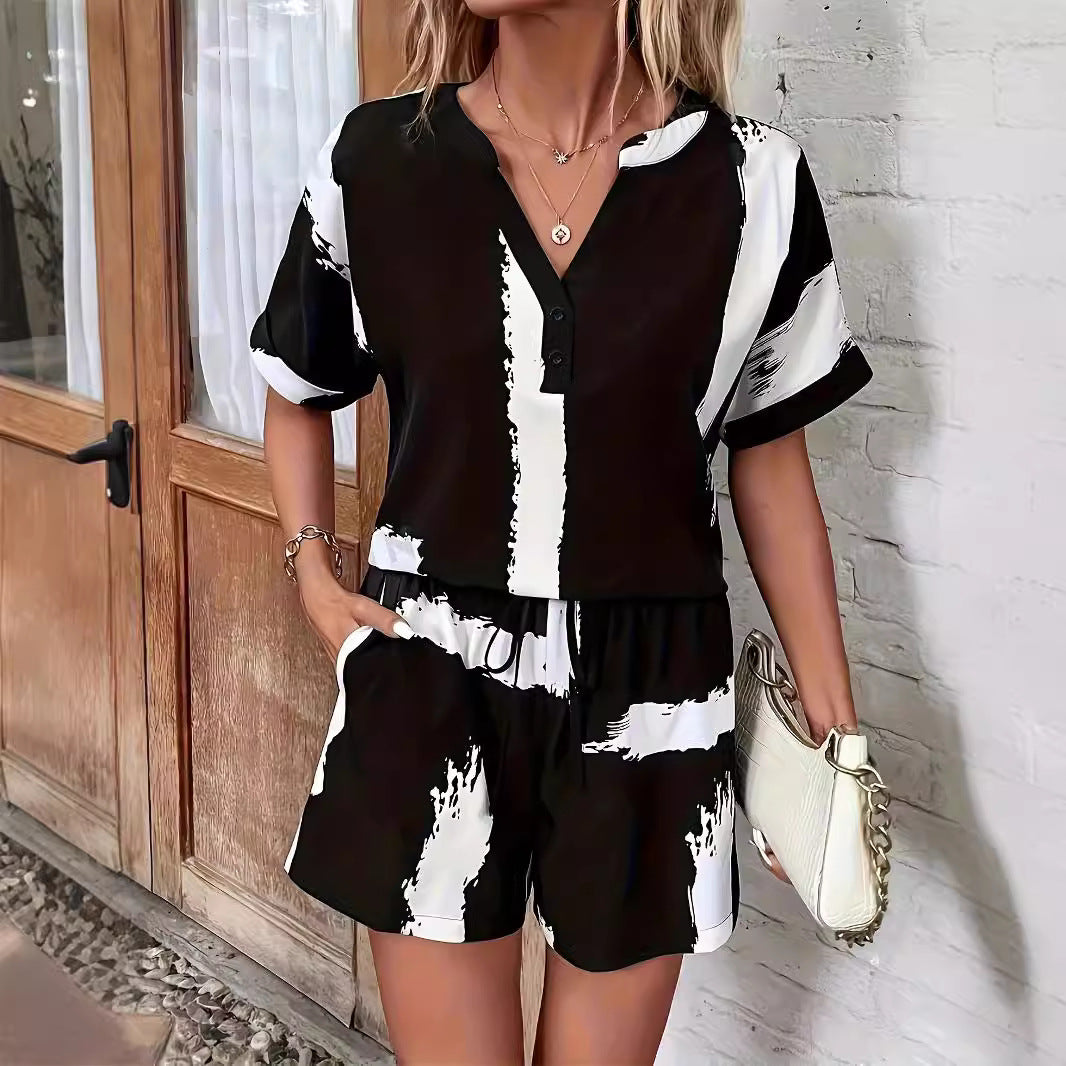 Brush Pattern Batwing Sleeve Top And Shorts Temperament Leisure Beautiful Suit
